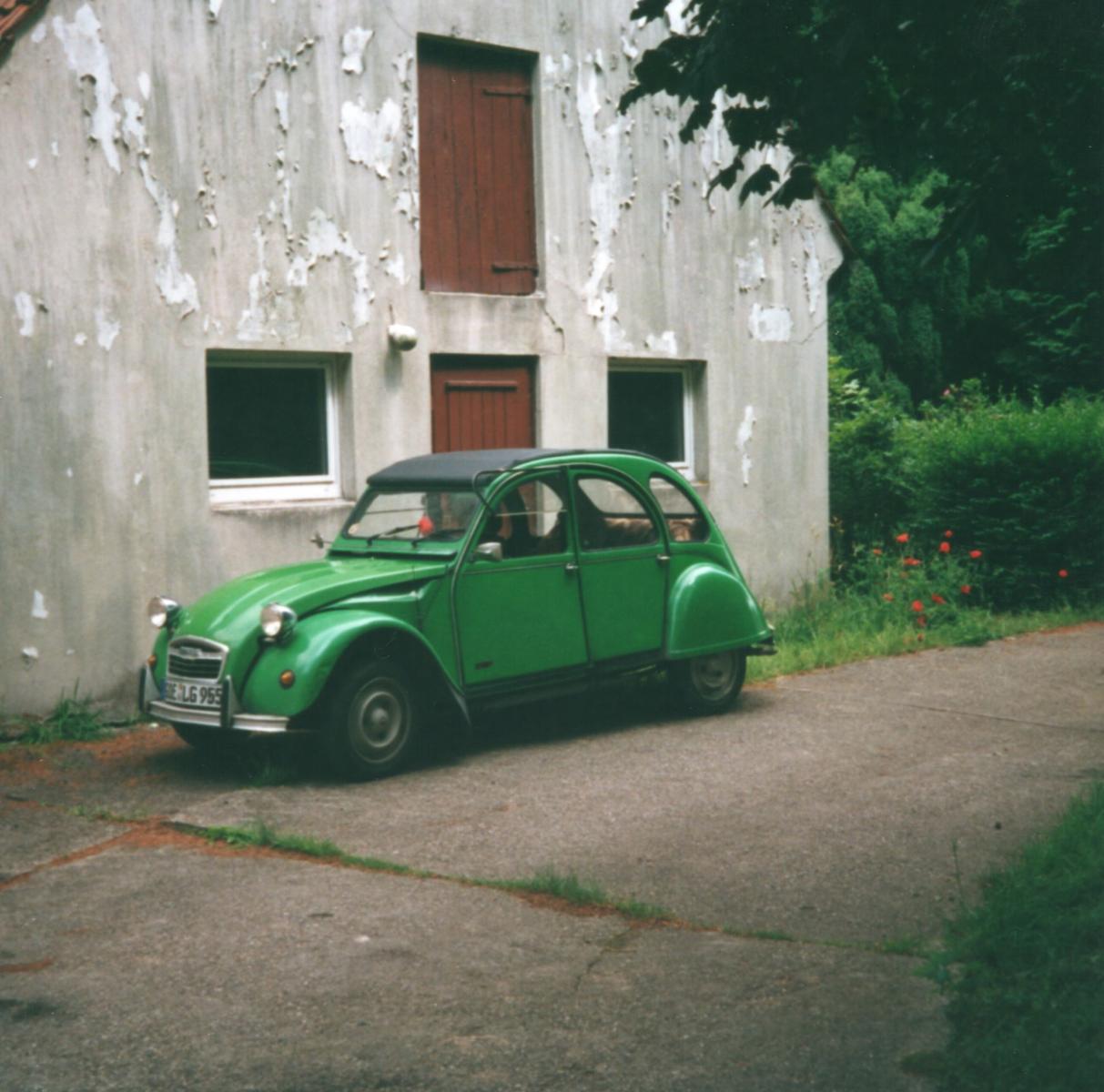 209312412_3.Citron2CV6ClubEnteGrnKopie.jpg.e42cb77af0c879a7aaf49f15698de596.jpg